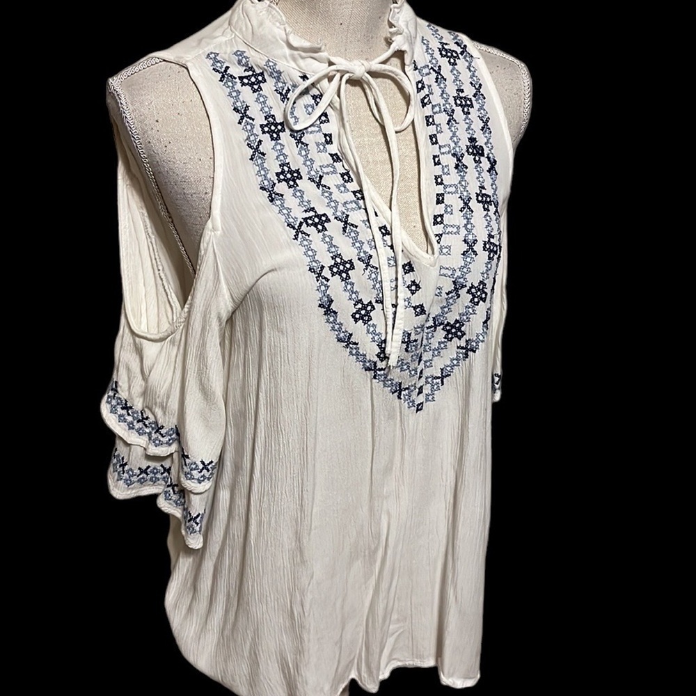 Blue Rain cold shoulder blouse , size medium